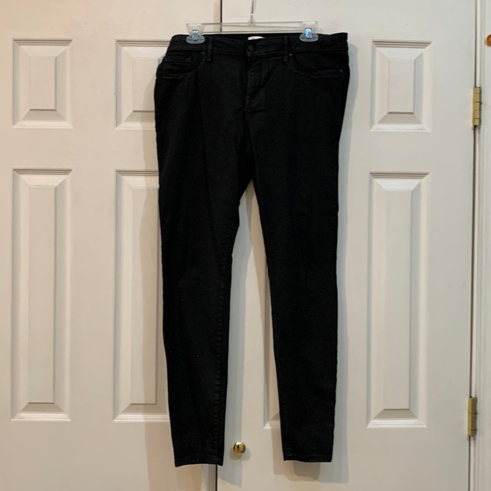 Jessica Simpson skinny jeans. Size 14, 32”